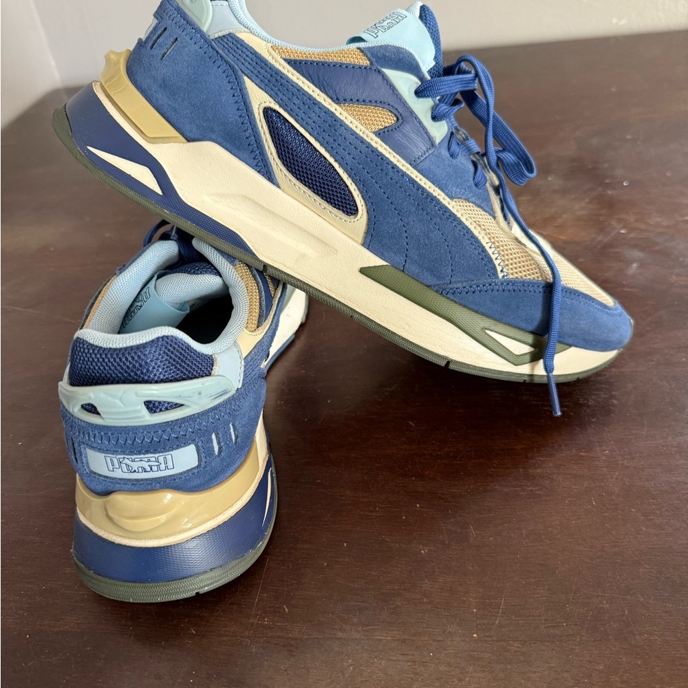 Puma Men's Blue Suede & Mesh Retro Runner